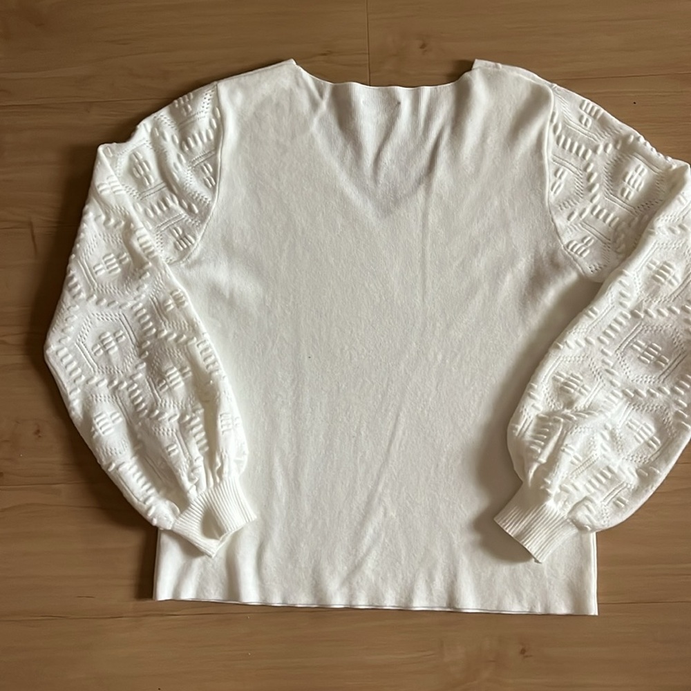 MILANO WINTER WHITE WOMENS VNECK SHABBY CHIC SWEATER DETAILED CHUNKY SLEEVES LG - Picture 11 of 11